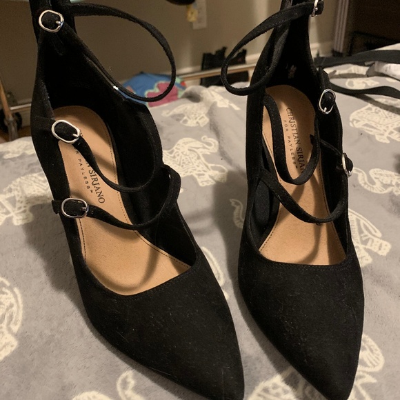 Pointed toe heels - Picture 2 of 2